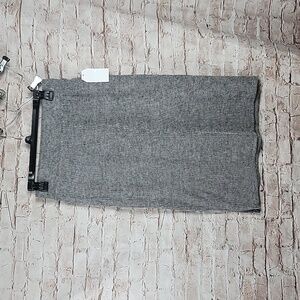 Time and tru mid length skirt sz small new nwt